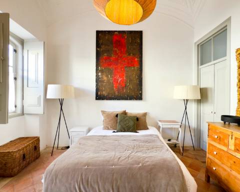 Casa geminada cheia de charme I Arquitetura tradicional I 3 quartos I Pátio I Açoteia I Baixa Olhão