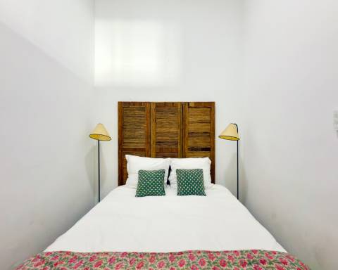 Casa geminada cheia de charme I Arquitetura tradicional I 3 quartos I Pátio I Açoteia I Baixa Olhão