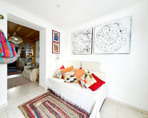 Casa geminada com charme I T2 +1 I Quintal I Centro de Vila Real de Santo António