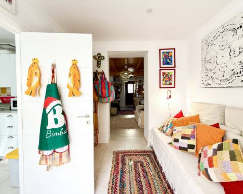 Casa geminada com charme I T2 +1 I Quintal I Centro de Vila Real de Santo António