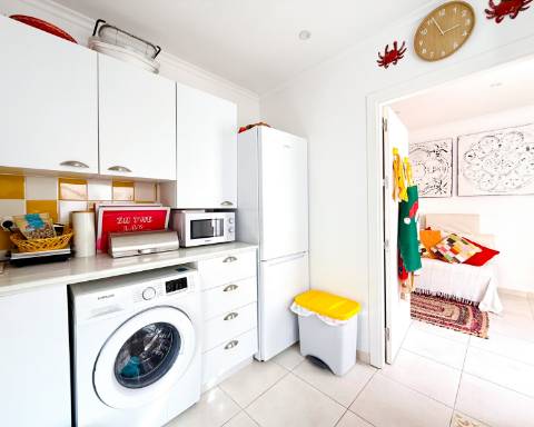 Casa geminada com charme I T2 +1 I Quintal I Centro de Vila Real de Santo António