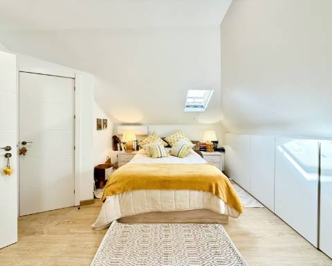 Casa geminada com charme I T2 +1 I Quintal I Centro de Vila Real de Santo António