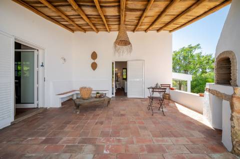 Elegante quinta I 5 quartos I Grande piscina I Terreno magnífico I Quelfes