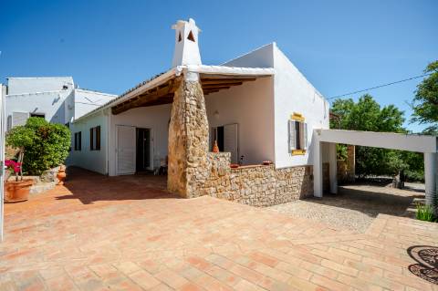 Elegante quinta I 5 quartos I Grande piscina I Terreno magnífico I Quelfes