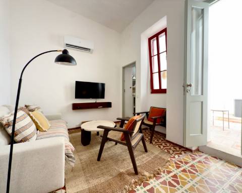 Magnífica Moradia Tradicional no Coração de Loulé | 1 Quarto | Pátio | Terraço