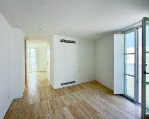 Moradia Excecional | 316 m² | 4 Quartos | Jacuzzi | Terraços | Vista Ria Formosa | Baixa de Olhão