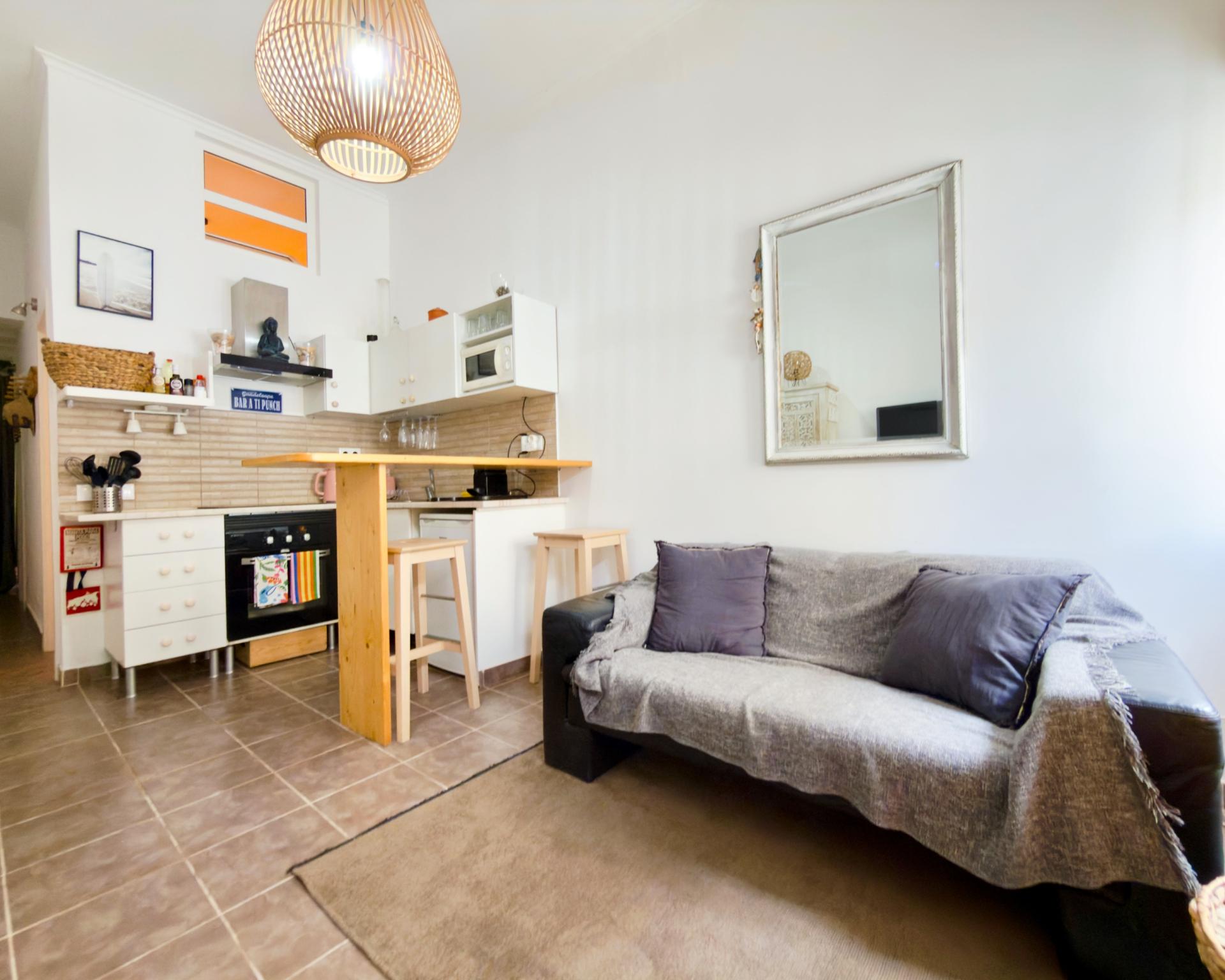 Casa Típica com Licença AL | T1+1 | Rooftop | No Coração da Cidade de Olhão