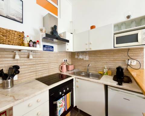 Casa Típica com Licença AL | T1+1 | Rooftop | No Coração da Cidade de Olhão