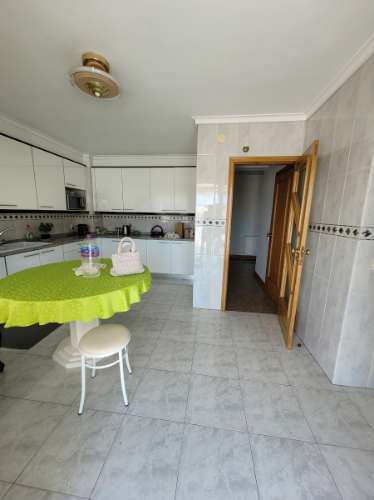 T6 Duplex recuado com terraço Antas- Avenida Combatentes/Praça Velasquez