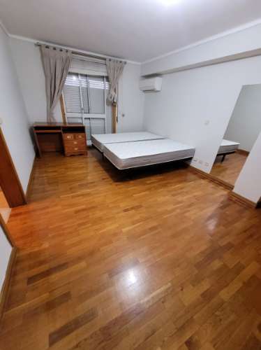 T6 Duplex recuado com terraço Antas- Avenida Combatentes/Praça Velasquez