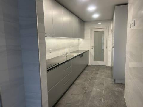 Apartamento T3 em empreendimento de luxo na Boavista | Qualidade, conforto e exclusividade