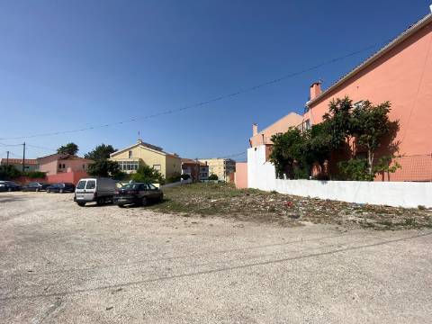 Terreno para construção de Moradia