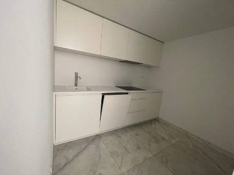 T1 renovado no coração do Chiado
