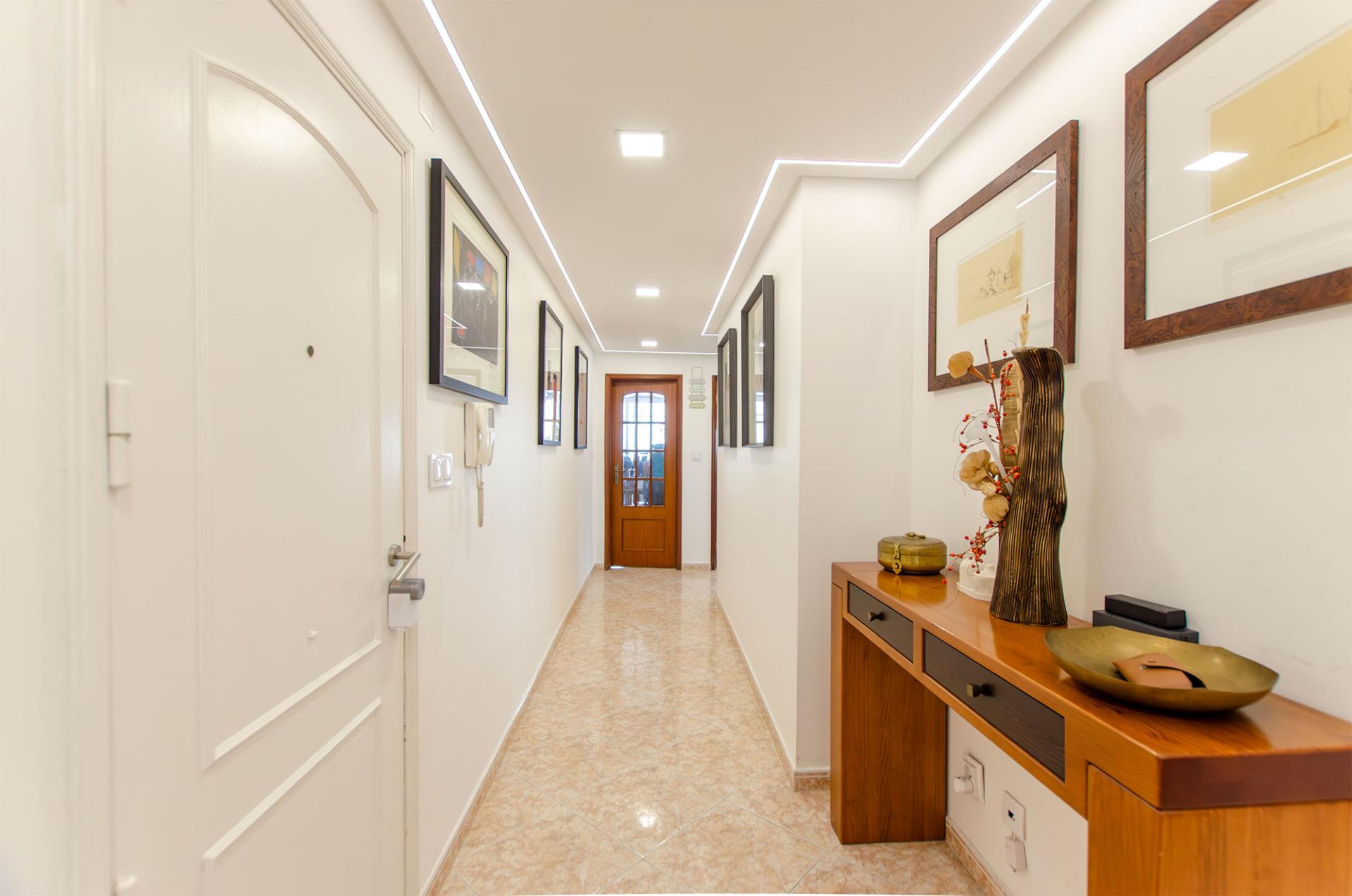T3 com garagem, vista de serra e mar