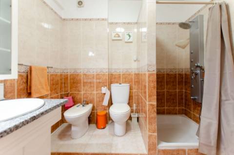 T2 luminoso e pronto a habitar em Queluz de Baixo, Oeiras