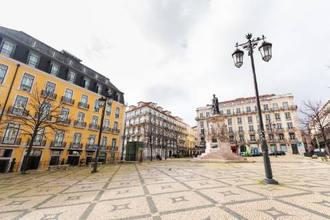 LISBOA PRIME EDIFÍCIO HISTÓRICO COM POTENCIAL PARA HOTEL BOUTIQUE OU RESIDÊNCIAS DE LUXO
Chiado · Príncipe Real · Bairro Alto | 1.141,50 m² | Vista desafogada com vista de rio