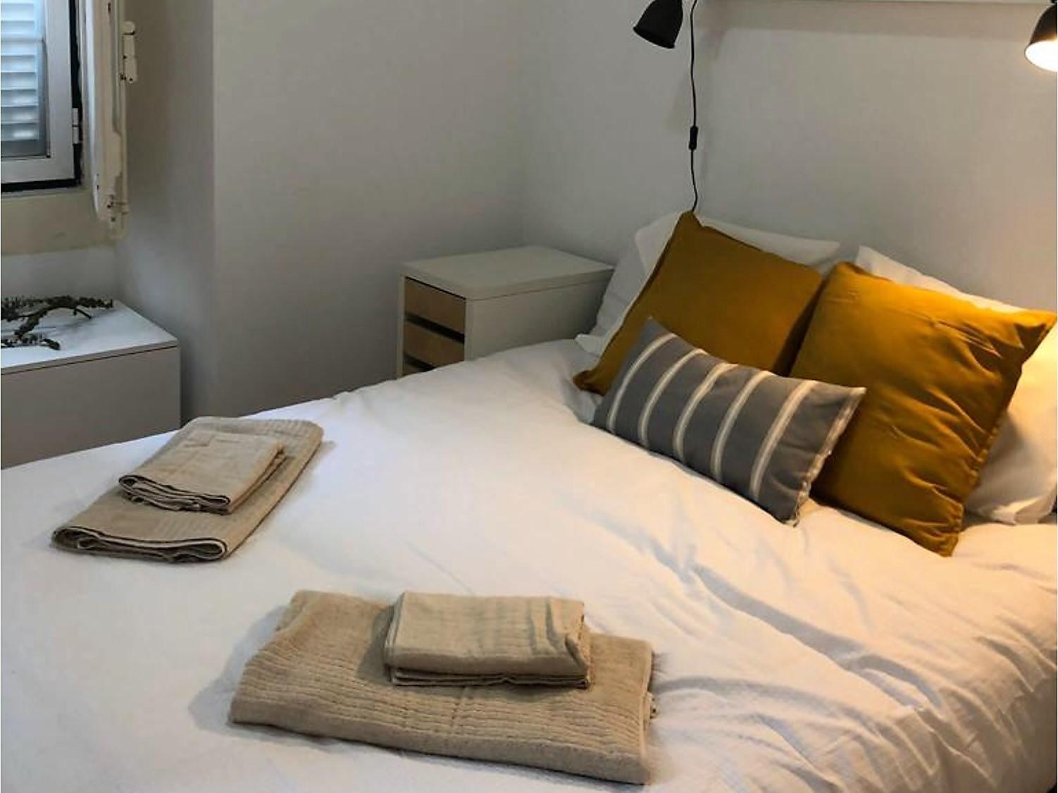 Apartamento T3 renovado no Bairro Alto em Lisboa- INVESTIDORES