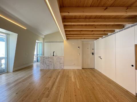 Loft Duplex T2 de Luxo a Dois Passos da Avenida da Liberdade