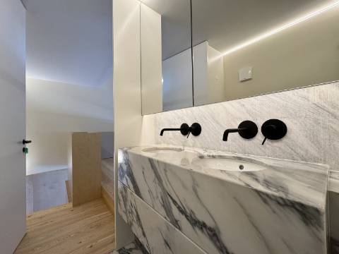 Loft Duplex T2 de Luxo a Dois Passos da Avenida da Liberdade