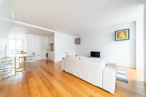 Apartamento T2 Duplex na Baixa Pombalina - Lisboa