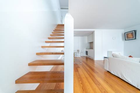Apartamento T2 Duplex na Baixa Pombalina - Lisboa