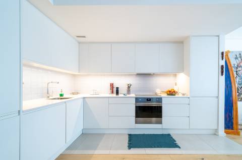 Apartamento com Jardim Privado de 38 m² e Acesso Direto, em Condomínio Exclusivo em Sesimbra