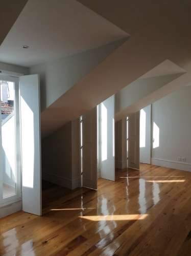 Duplex T4 Luminoso com Vista de rio na Graça, Lisboa