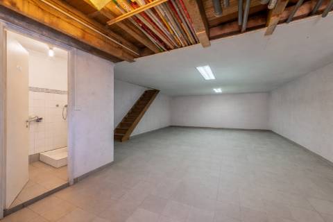 Espaço com potencial único para transformação em loft contemporâneo