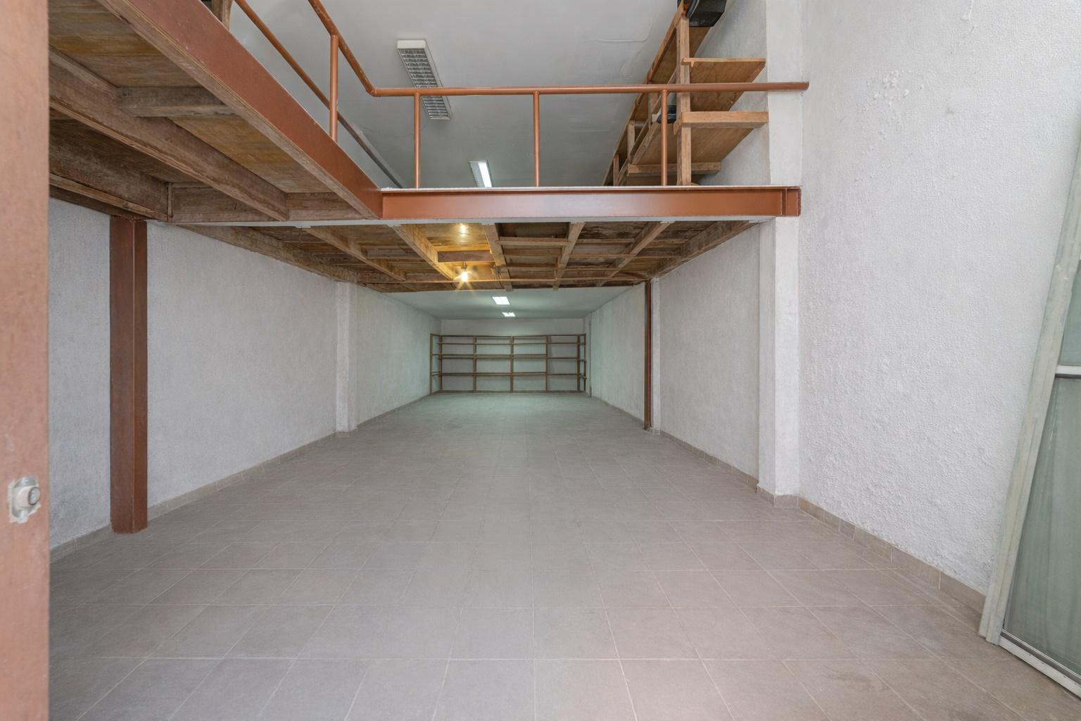 Espaço com potencial único para transformação em loft contemporâneo