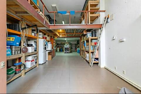 Espaço com potencial único para transformação em loft contemporâneo