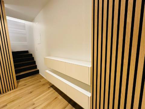T1 em formato Loft Triplex Novo Rua Barbosa do Bocage, Avenidas Novas