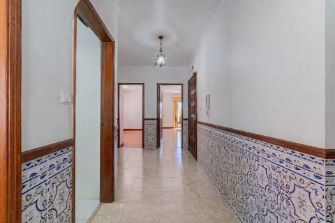 Apartamento T3 com 144m2 na Amoreira, Alcabideche