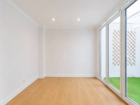 Apartamento T3 nas Avenidas Novas