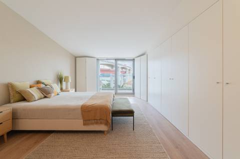 Apartamento T3 em Alcântara