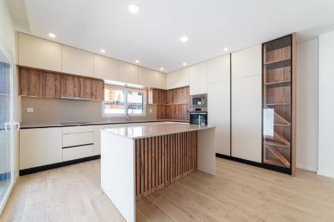 Moradia t4 Construção nova Design contemporâneo Oportunidade real