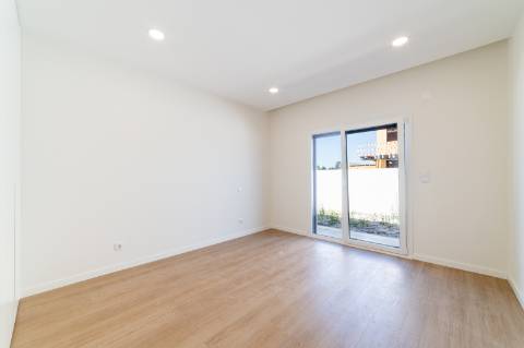 Moradia t4 Construção nova Design contemporâneo Oportunidade real