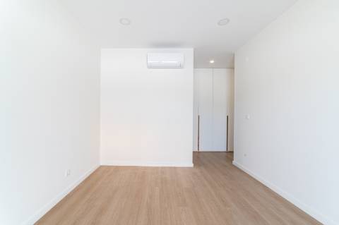 Moradia t4 Construção nova Design contemporâneo Oportunidade real