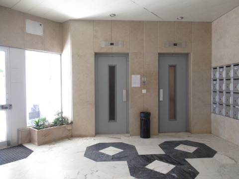 T2 Mobilado junto ao Metro, com Garagem
