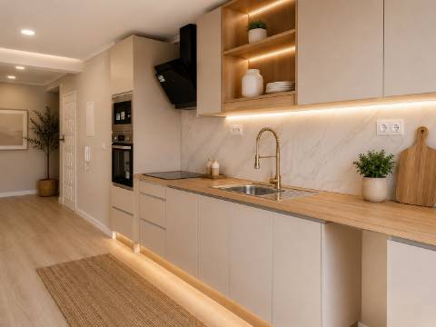 Apartamento T4 Totalmente Remodelado na Amora
