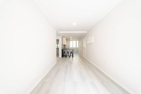 T2 Remodelado Em Benfica
