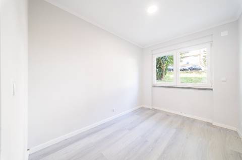 T2 Remodelado Em Benfica