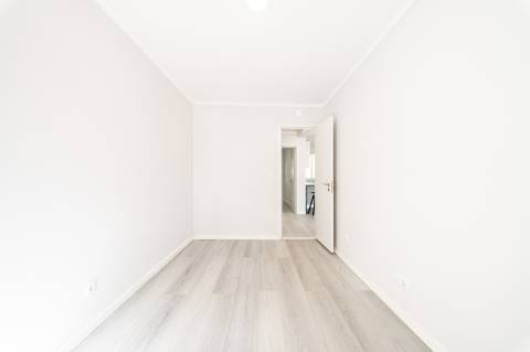 T2 Remodelado Em Benfica