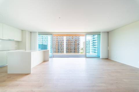 Apartamento T3 Novo no Exclusivo Condomínio MONVIEW- Miraflores
