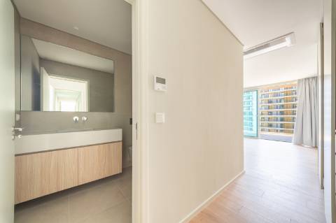 Apartamento T3 Novo no Exclusivo Condomínio MONVIEW- Miraflores
