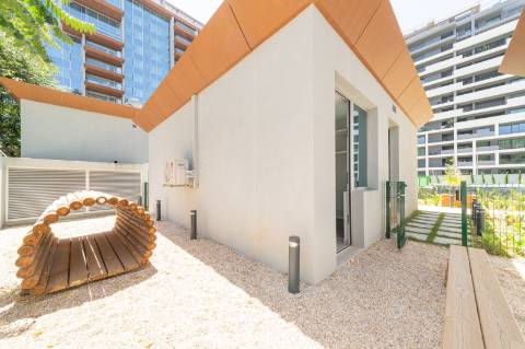 Apartamento T3 Novo no Exclusivo Condomínio MONVIEW- Miraflores
