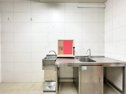 Arrendamento Loja localizada em zona Prime de Telheiras