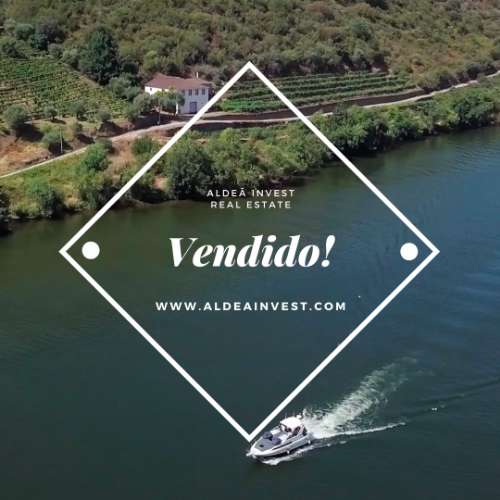 Quinta margem de rio Douro