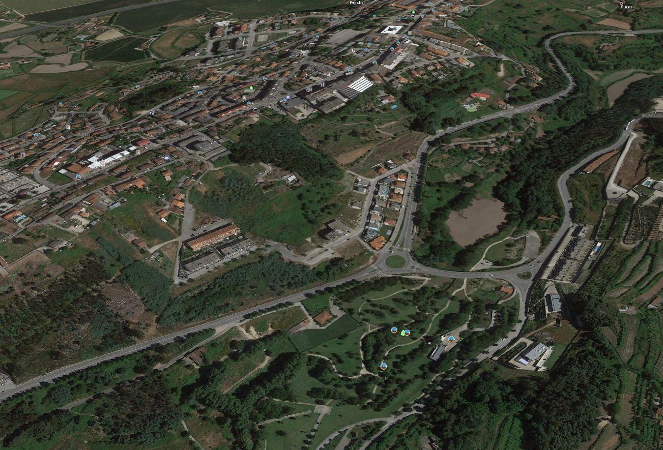 Terreno parque da cidade - Penafiel