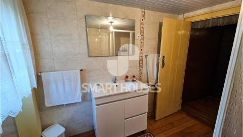 Moradia T3 na aldeia de Picadouro (Arganil) com...