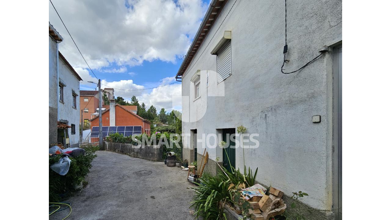Moradia T3 em Barril de Alva (Arganil), com...
